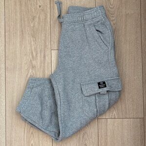 EUC Ninth Hall Kids Stash Heather Grey Cargo Sweatpants